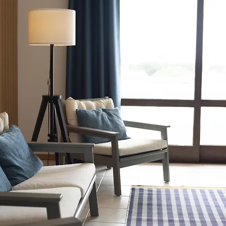 De Santa Eulalia Ii - *