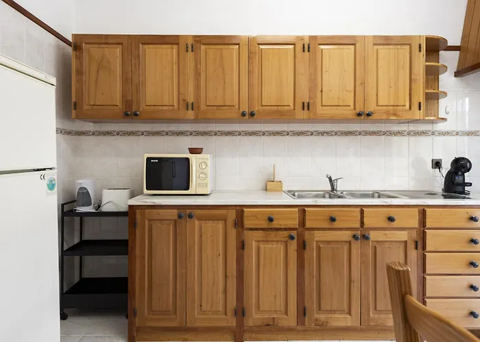 De Santa Eulalia Ii - فيلة *