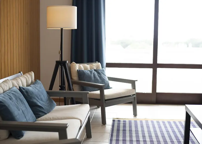 De Santa Eulalia Ii - *